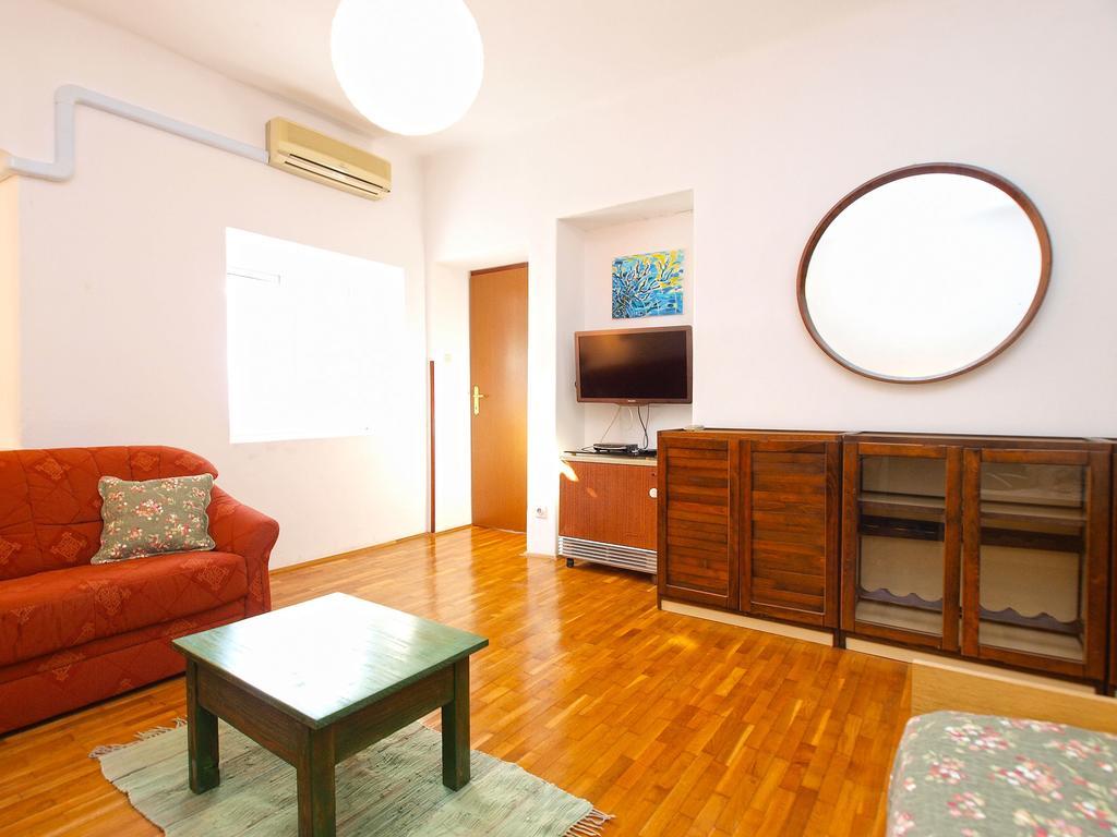 House Orieta 385
